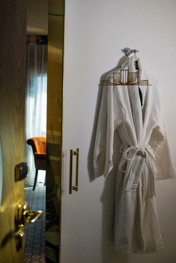 The First One Madrid Preciados (Adults Only) Hotel ภายนอก รูปภาพ